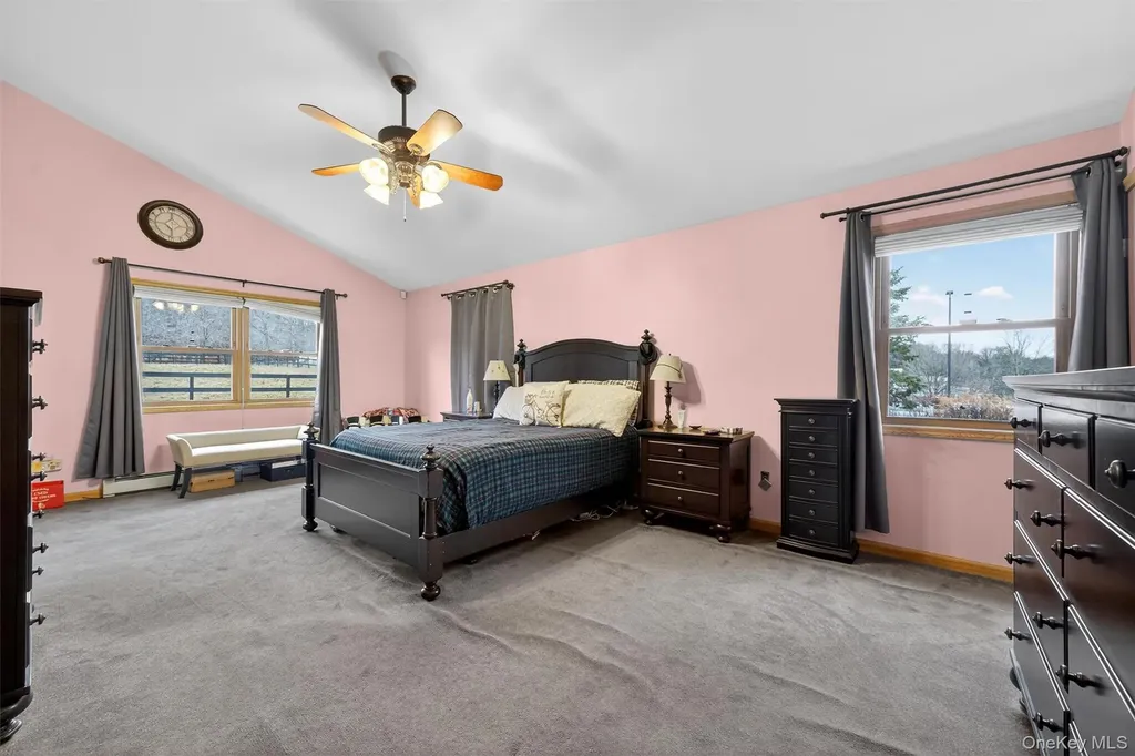 65 Bailey Road New Hampton NY 10958