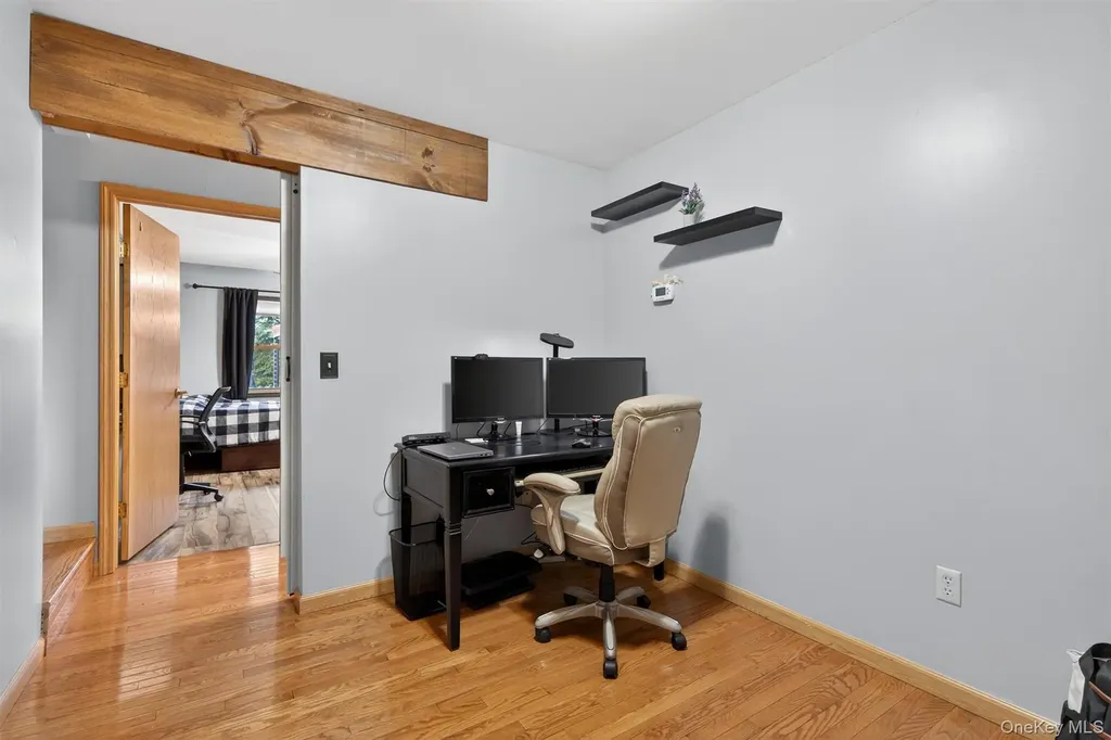 65 Bailey Road New Hampton NY 10958