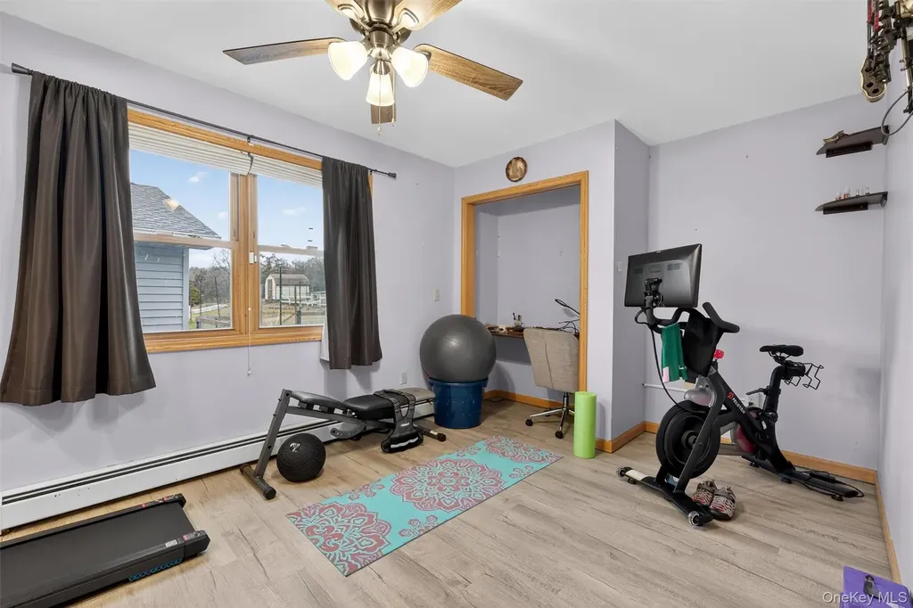 65 Bailey Road New Hampton NY 10958