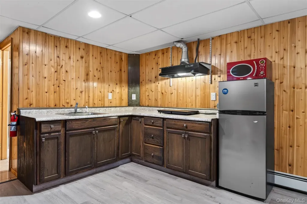 65 Bailey Road New Hampton NY 10958
