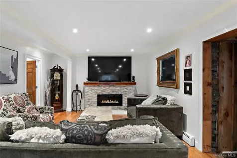 137 S Highland Road Wappingers Falls NY 12590