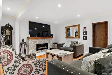 137 S Highland Road Wappingers Falls NY 12590