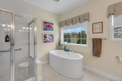 390 Stonecrop Road Aquebogue NY 11931