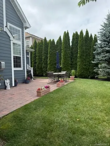 390 Stonecrop Road Aquebogue NY 11931