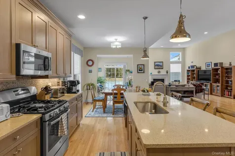 390 Stonecrop Road Aquebogue NY 11931