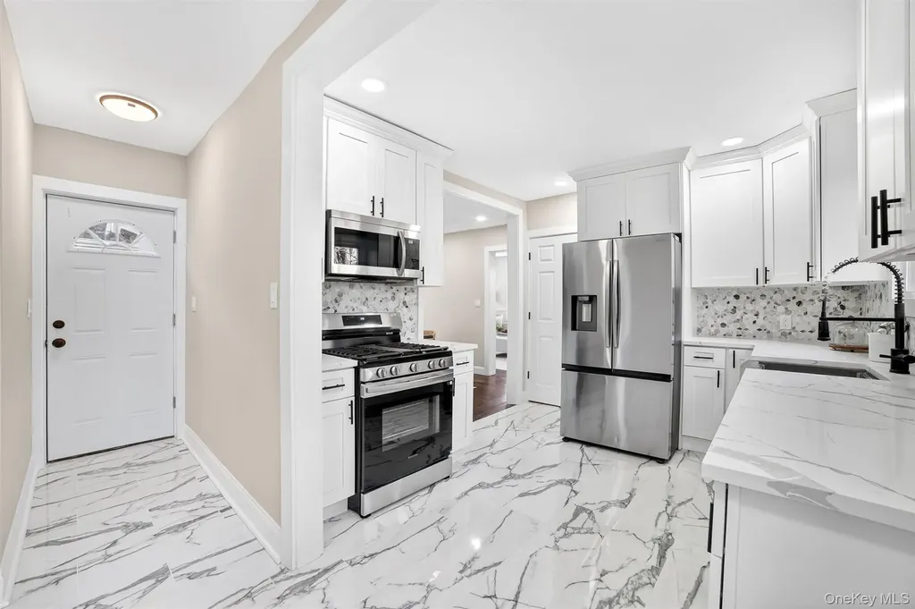 94 Jervis Road Yonkers NY 10705