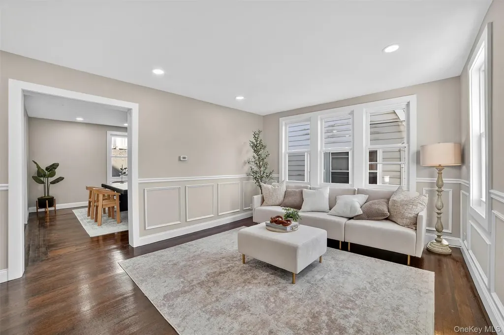 94 Jervis Road Yonkers NY 10705