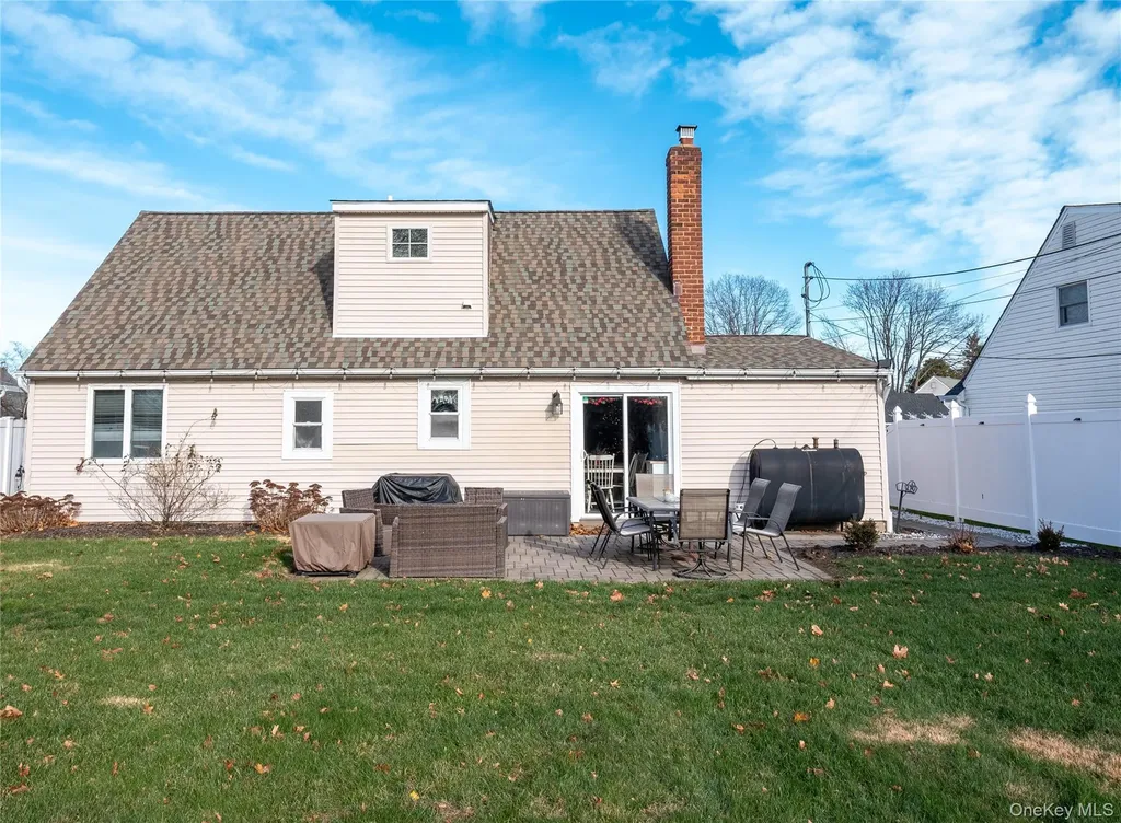 4030 Avoca Avenue Bethpage NY 11714