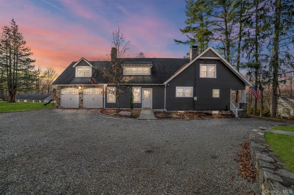 14 Mark Mead Road Cross River NY 10518