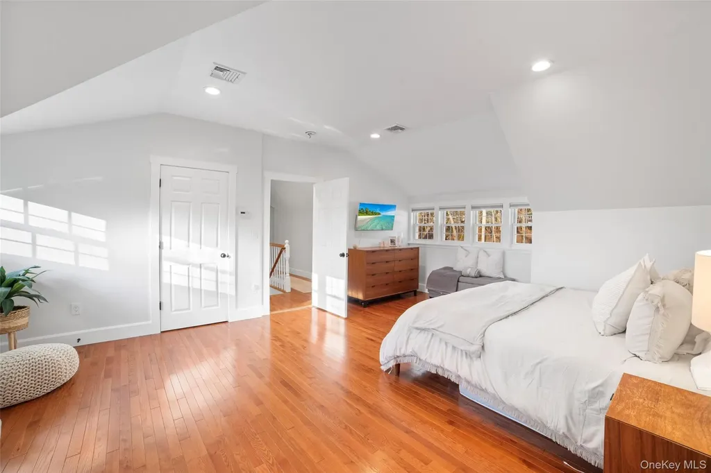 14 Mark Mead Road Cross River NY 10518