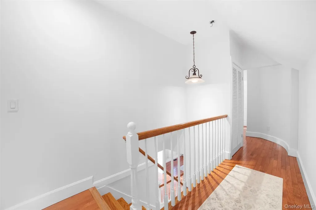 14 Mark Mead Road Cross River NY 10518