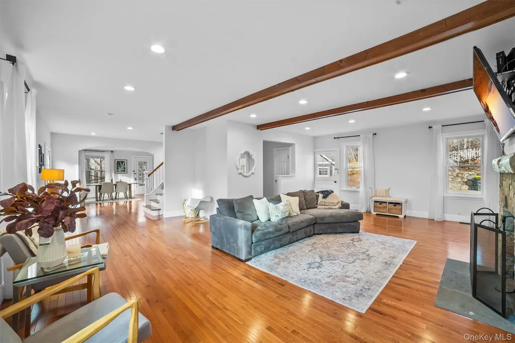 14 Mark Mead Road Cross River NY 10518