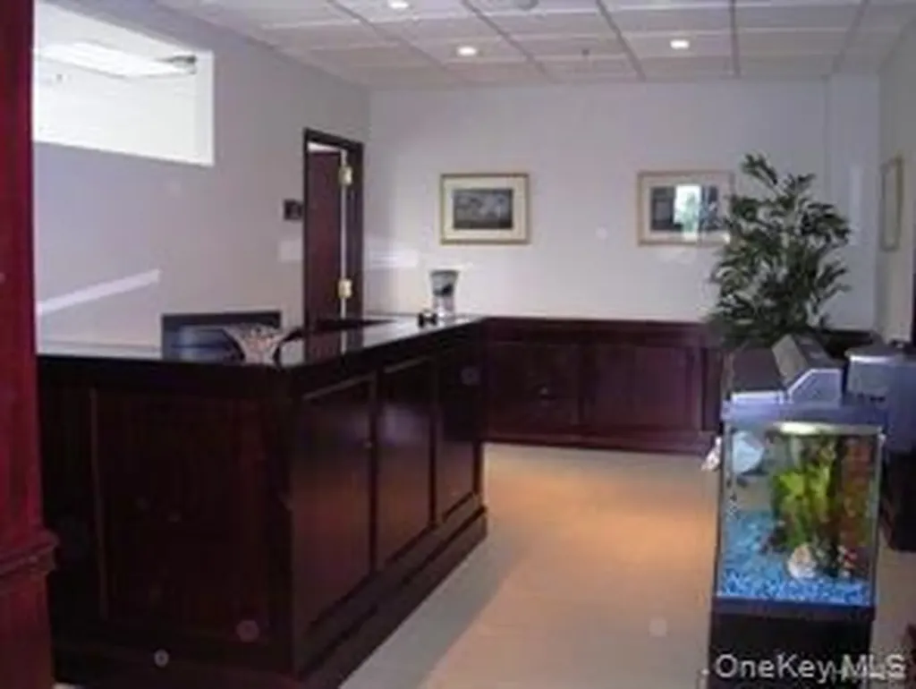 875 Mamaroneck Avenue E Mamaroneck NY 10543