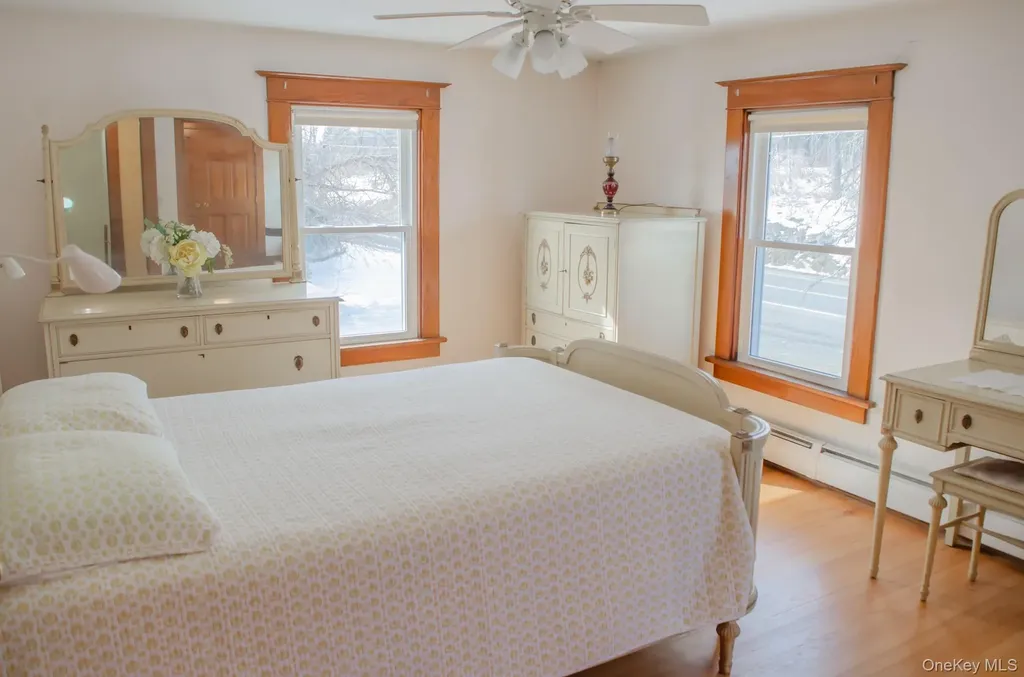 8874 Us Route 9w Athens NY 12015