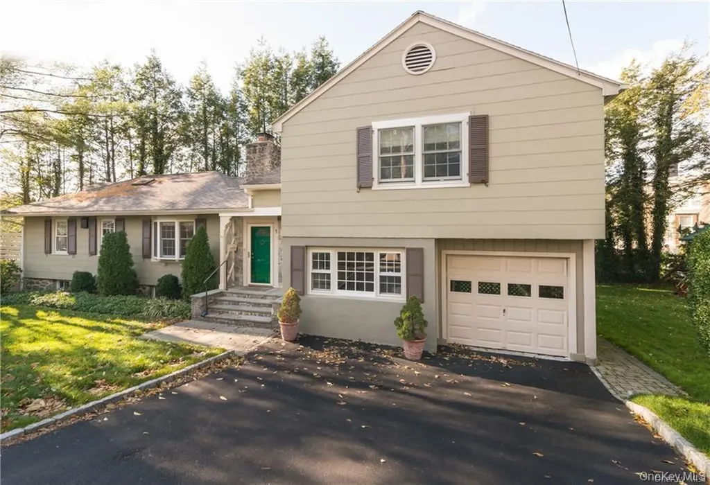 1 Senate Place Larchmont NY 10538