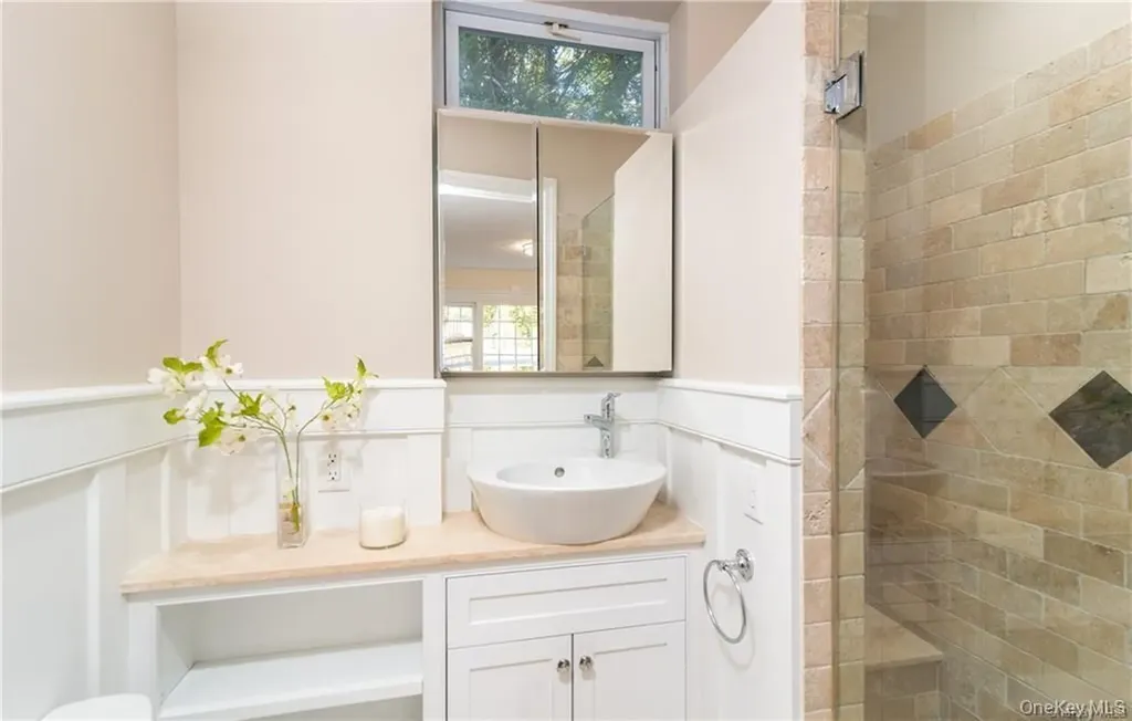 1 Senate Place Larchmont NY 10538