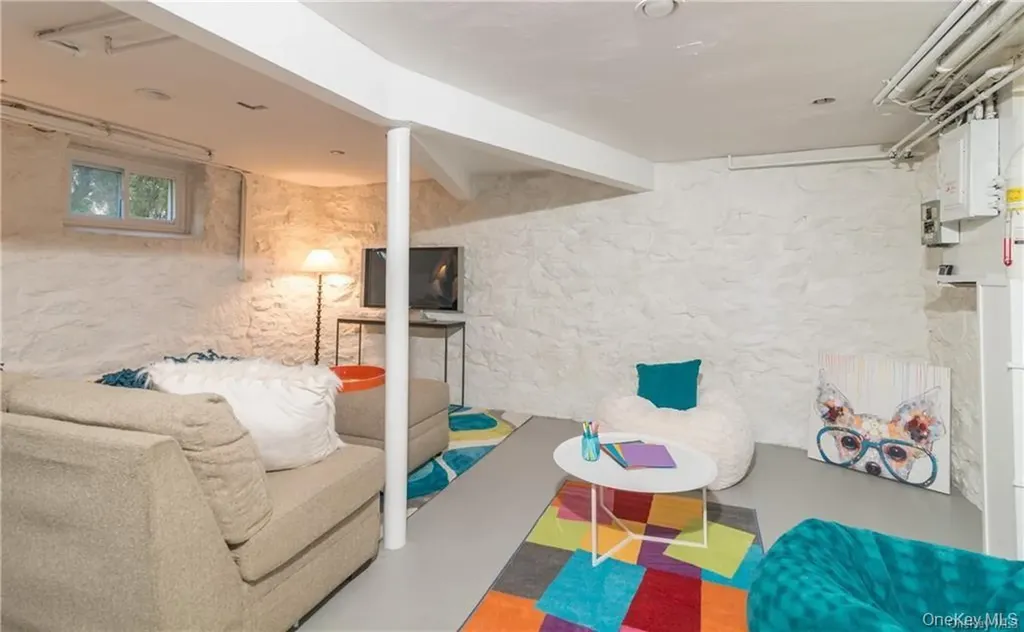 1 Senate Place Larchmont NY 10538