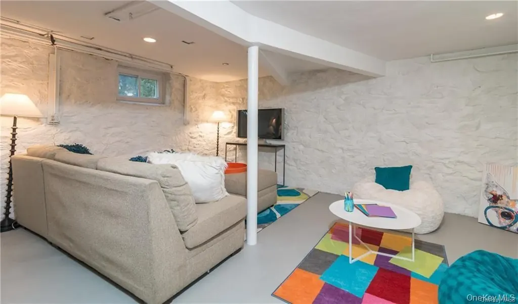 1 Senate Place Larchmont NY 10538