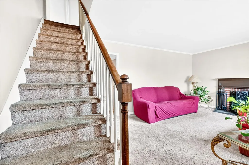 10 Sciortino Place White Plains NY 10607