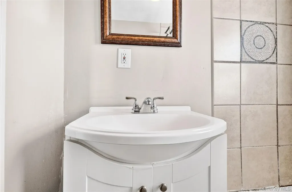 10 Sciortino Place White Plains NY 10607