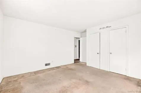10 Sciortino Place White Plains NY 10607