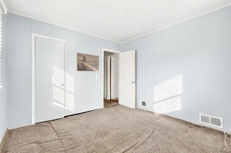 10 Sciortino Place White Plains NY 10607