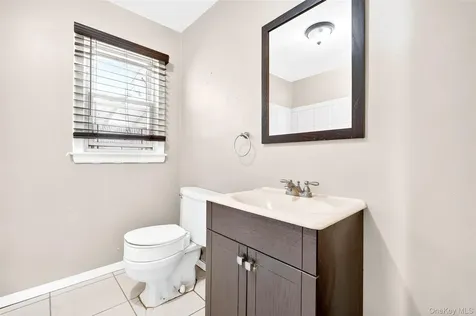 10 Sciortino Place White Plains NY 10607