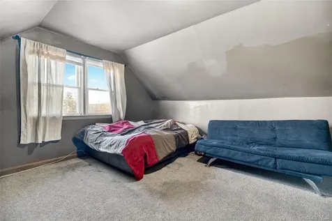 10 Sciortino Place White Plains NY 10607