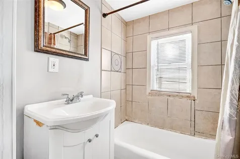 10 Sciortino Place White Plains NY 10607