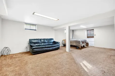 10 Sciortino Place White Plains NY 10607