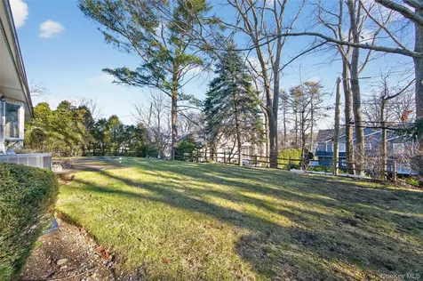 100 Birch Hill Drive Albertson NY 11576