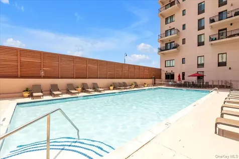 100 W Broadway Long Beach NY 11561
