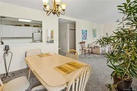 100 W Broadway Long Beach NY 11561