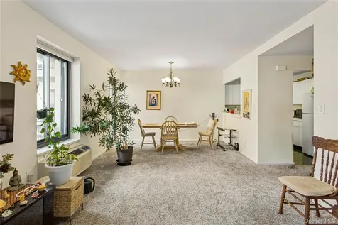 100 W Broadway Long Beach NY 11561