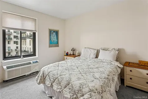 100 W Broadway Long Beach NY 11561