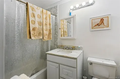 100 W Broadway Long Beach NY 11561