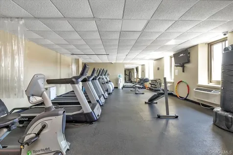 100 W Broadway Long Beach NY 11561
