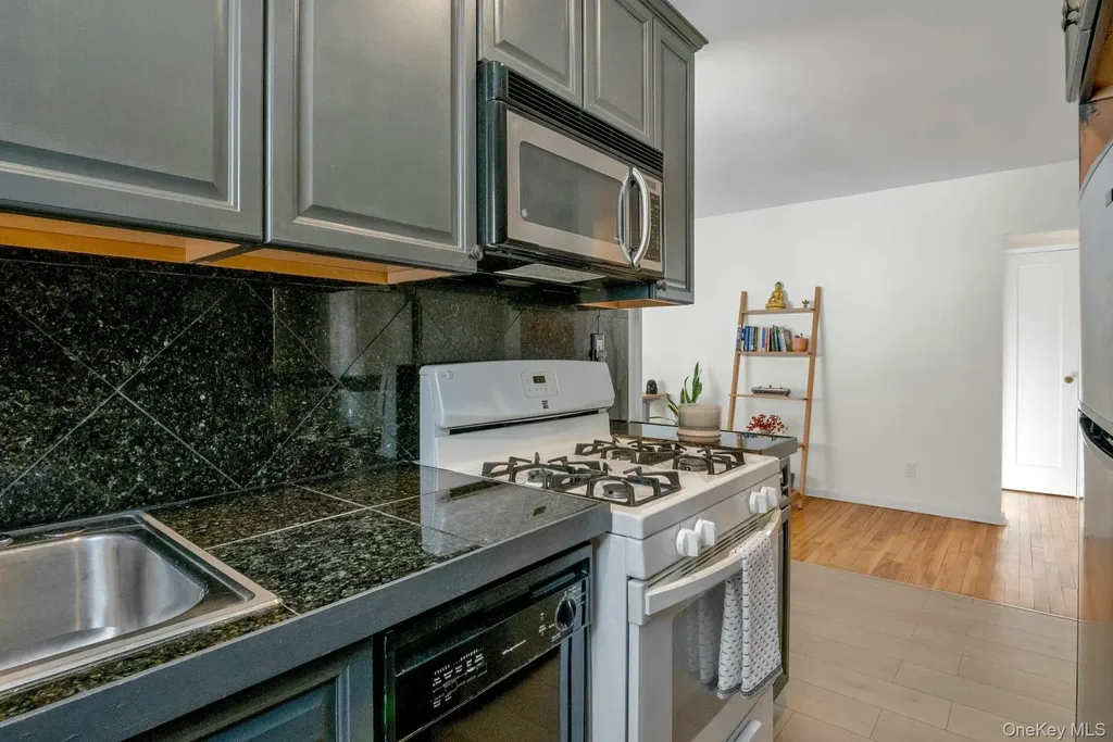110 Virginia Road White Plains NY 10603