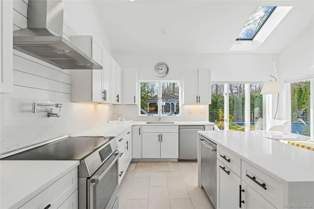 7 Midhampton Court Quogue NY 11959