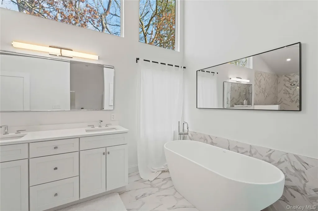 7 Midhampton Court Quogue NY 11959