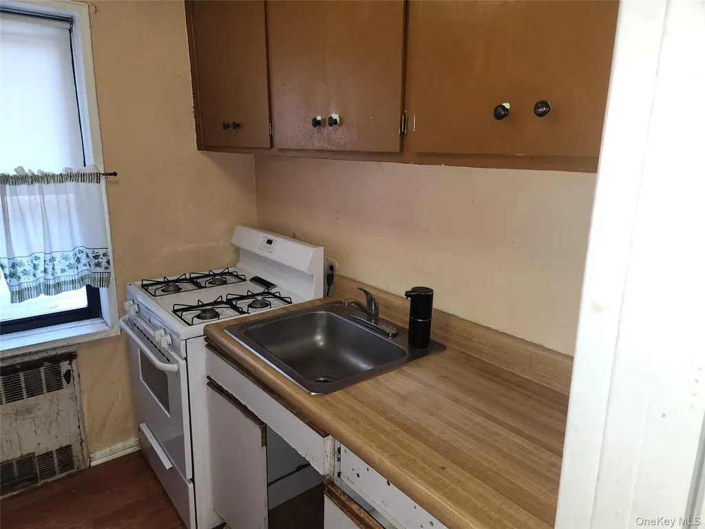 2 Fisher Drive Mount Vernon NY 10552
