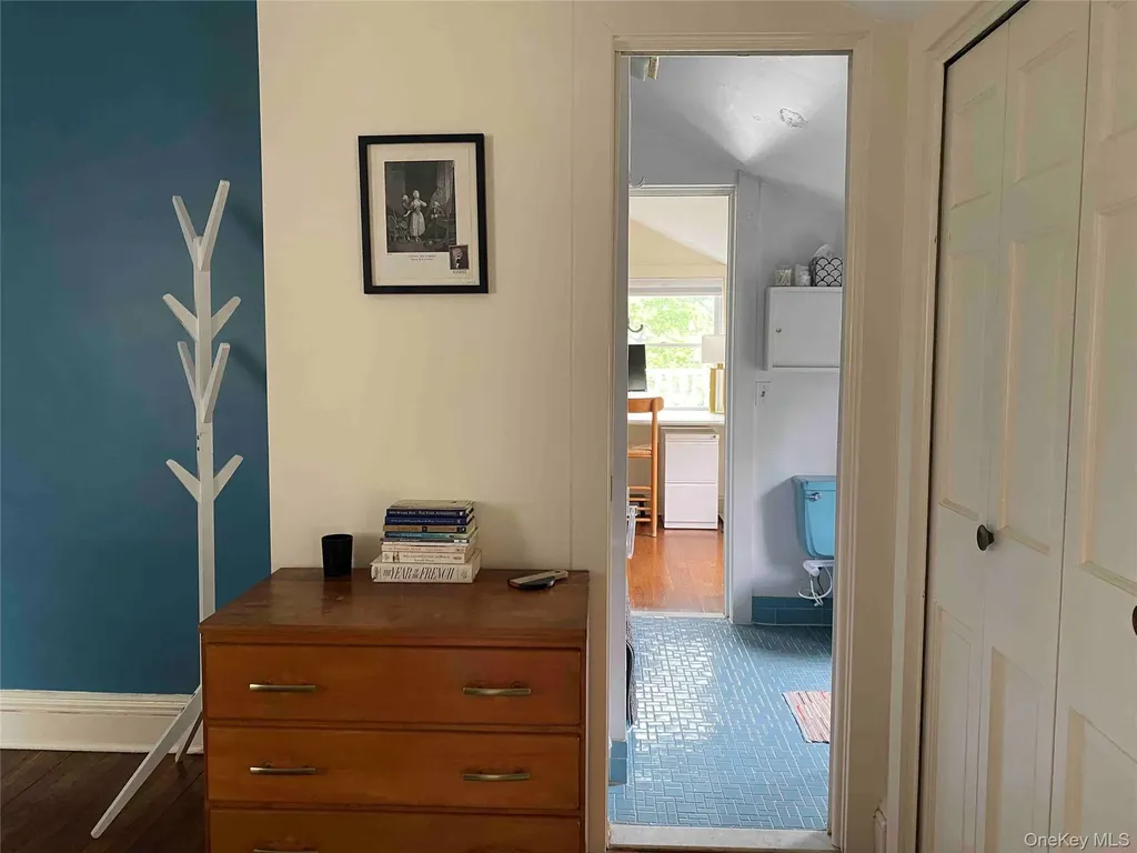 161 15th Avenue Sea Cliff NY 11579