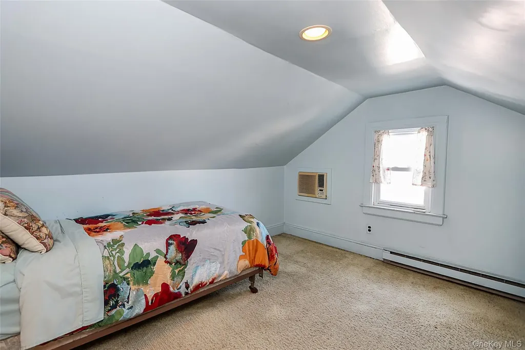 71 Beechwood Avenue Manhasset NY 11030