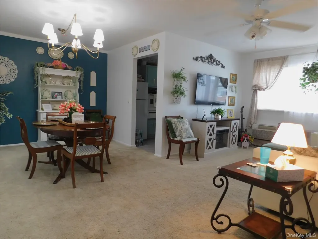 1879 Crompond Road Peekskill NY 10566