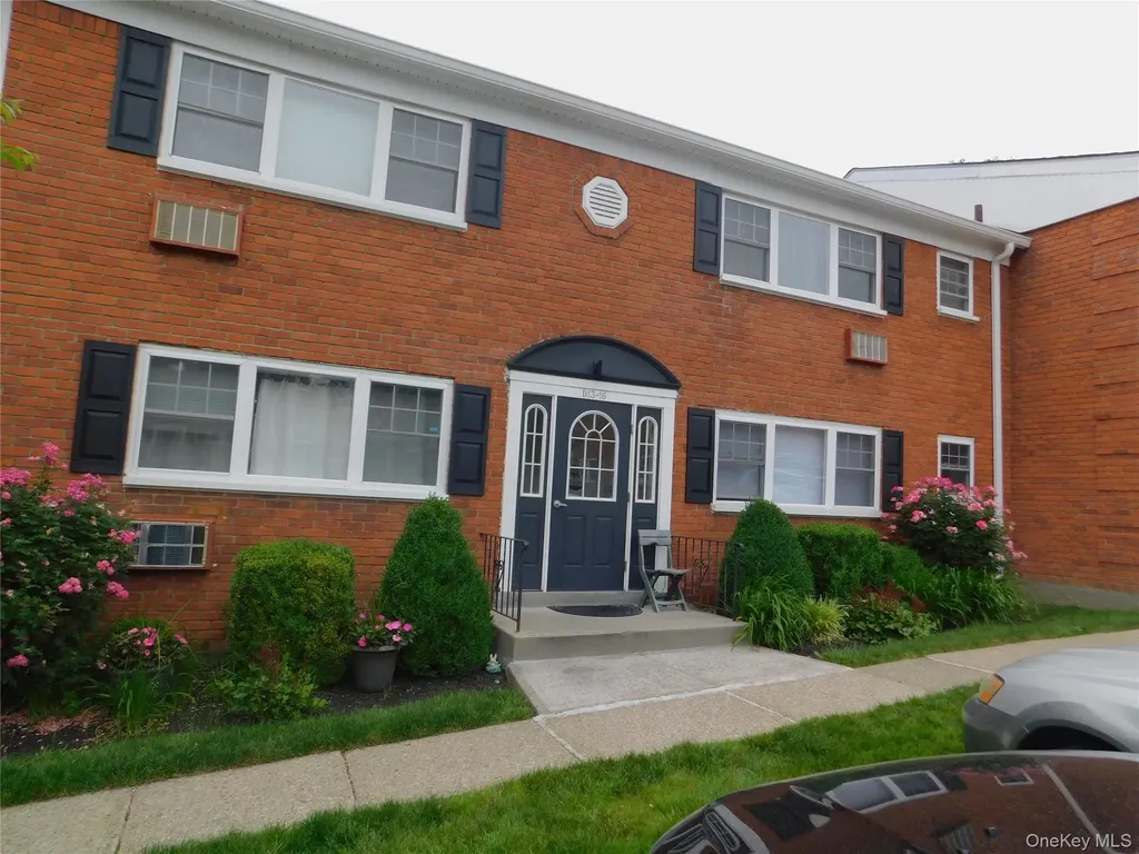 1879 Crompond Road Peekskill NY 10566