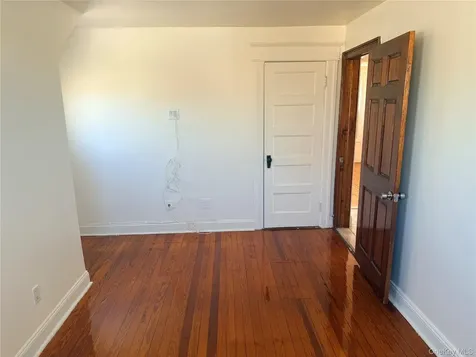 149 W Kingsbridge Road Mount Vernon NY 10550