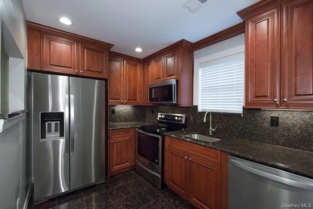 100 Villa D'est Drive Coram NY 11727
