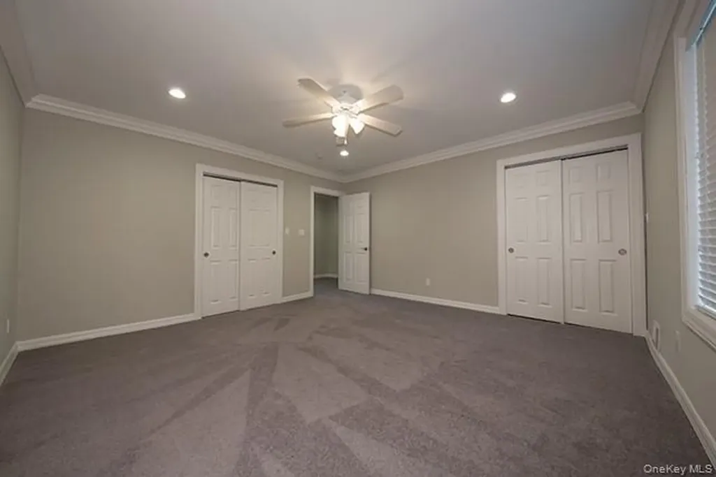 100 Villa D'est Drive Coram NY 11727
