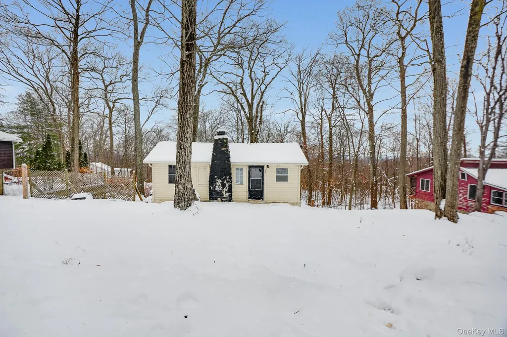 50 Woodland Circle S Monroe NY 10950
