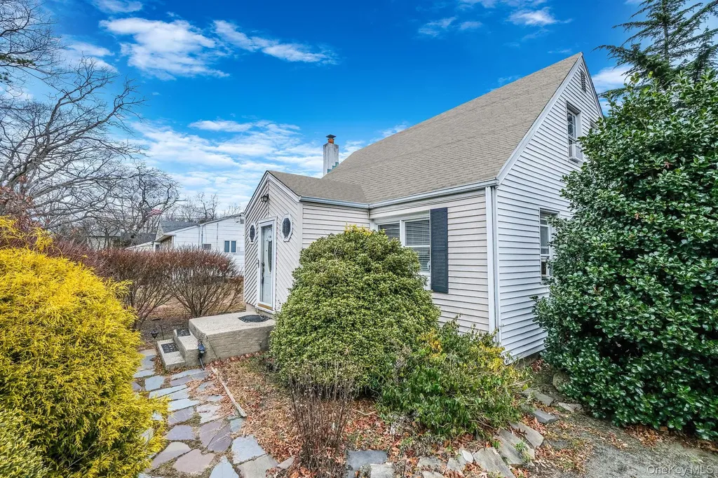287 Central Avenue Bohemia NY 11716